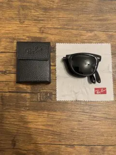 Ray Ban 　FOLDING WAYFARER