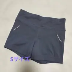 ATHLETA グレー ショートレギンス パンツ Sサイズ