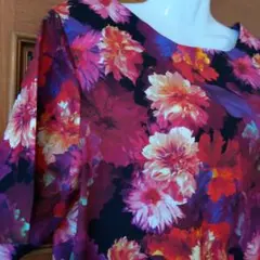 セール　ハンドメイド　花柄カジュアルワンピース