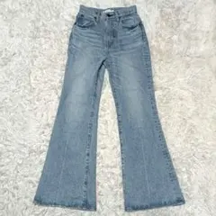 Item thumbnail for item 7a164a5a-c9e3-4070-a546-32bad8e7f85d