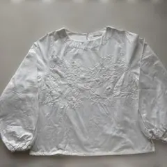 サニークラウズ シャツ