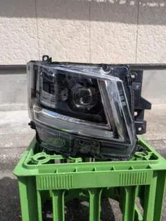 ISUZU 純正 ヘッドランプ 左右セット 8-98241342-0 - メルカリ