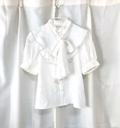 INGNI フリル リボン ボウタイ 付き ホワイト シフォン ブラウス M