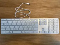 Apple純正 有線 キーボード テンキー付 Magic Keyboard