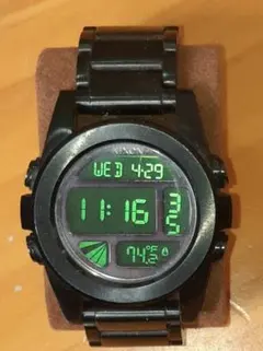 NIXON UNIT デジタル腕時計 【未使用】 2026年最新】nixon unitの人気アイテム - メルカリ