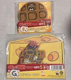 ハッピーくじ トムとジェリー FUNNY ART! 5 ステッカー　缶バッジ