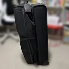 希少！美品！TUMIキャリーバッグ　二輪　ナイロン　ブラックのサムネイル