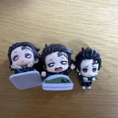 鬼滅の刃　竈門炭治郎　おねむたん　ガチャガチャ　フィギュア