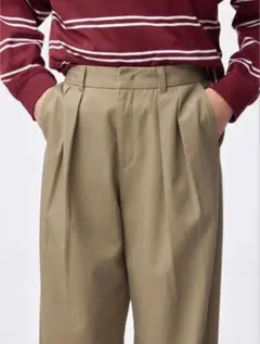 【タグ付き】GU チノバレルレッグタックパンツ ベージュ S ジーユー