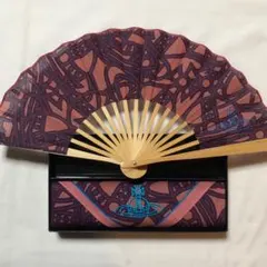ヴィヴィアンウエストウッド・扇子 ハンカチ セット（箱入り