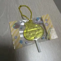 ちいかわ キャンディ型アクリルキーホルダー うさぎ