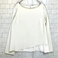 ホワイトアシンメトリック長袖トップス Mサイズ　シンプル　人気デザイン