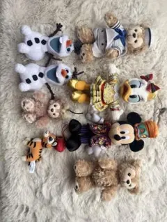 ディズニー ぬいぐるみ バッジ キーホルダー