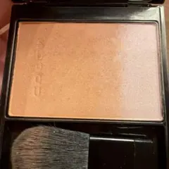 SUQQU ピュアカラーブラッシュ147 春便 -HARUTAYORI