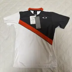 【新品】140cm OAKLEY キッズ Tシャツ 吸汗速乾のサムネイル