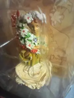 アルフォンス・ミュシャ フィギュア第1集「花」天然ダイヤモンド0.02ct