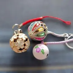 可愛い鈴3つ