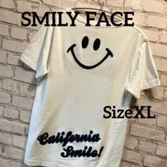 スマイル バックプリント 刺繍　レディース 半袖Tシャツ ホワイト SizeXLのサムネイル