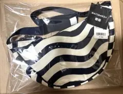 【新品タグ付き】 ユニクロ　marimekko コラボショルダーバッグ