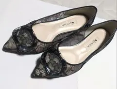 ダイアナ　バックルレースパンプス　ローヒール　ブラック　22.5cm