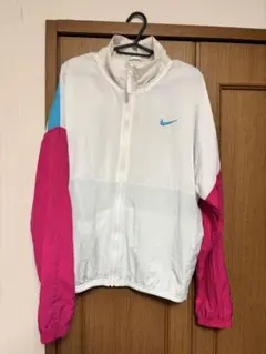 し*ん様 NIKE ナイロンジャンパー　ピンク / ホワイト