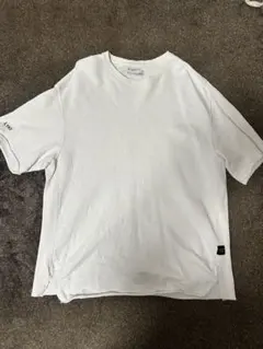 Bershka ホワイト Tシャツ Lサイズ