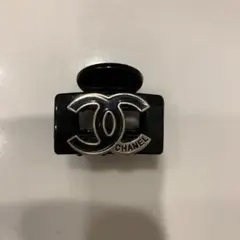 CHANELノベルティバレッタヘアクリップ