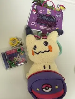 韓国限定 ポケモン ミミッキュ DJピカチュウ ぬいぐるみキーホルダー