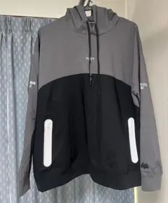 ラグジュ美品LUXE/R GOLF ストレッチ長袖パーカー　Lサイズ