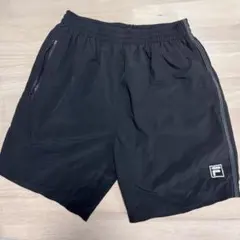 FILA ショートパンツ ブラック Mサイズのサムネイル