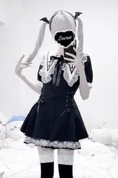 【二点セット】スピンドル付きクロス刺繍セットアップ