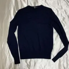 ユニクロ　毛100%クルーネックセーター ネイビー S