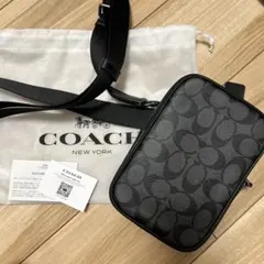 COACH ブラック ショルダーバッグ