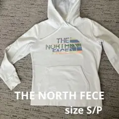 ノースフェイス　パーカー