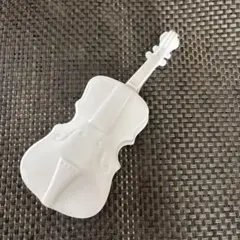 Freddy チェロ型 置物 陶器製　チャイナペイント