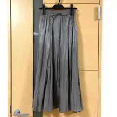 値下げ⭐︎グローバルワーク　エアリーリラックスシャイニースカート