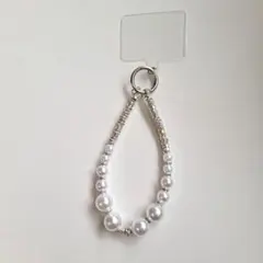 パール　キラキラ　ストラップ　スマホ等　ハンドストラップ　可愛い
