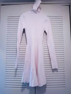 リブ編み 薄いピンク タイトフィット ワンピース