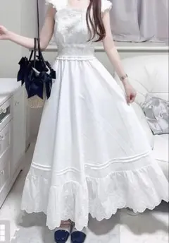 GRL フリルショルダー花柄刺繍コットンフレアワンピース[pm588] 白