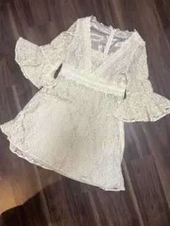 総レース ひざ丈ワンピース