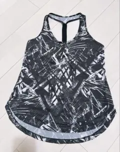 OLD NAVY トレーニングウェア タンクトップ/レディースMサイズのサムネイル
