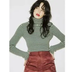 jouetie ベーシックカラー タートルニット マルチボーダー