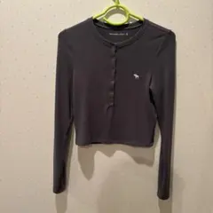 Abercrombie & Fitch ダークグレー クロップドTシャツ S