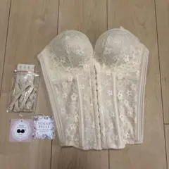 SUGAR BELLE ブライダルインナー ビスチェ サイズ70のサムネイル