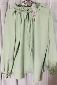 グリーン ブラウス M シャツ
