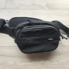 Hugoo ハグー ヒップシートショルダーバッグ　ベビー スリング 抱っこ紐