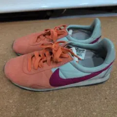 33:ナイキ　スニーカー