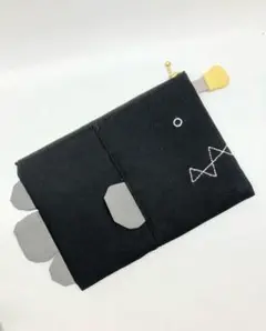 チョウチンアンコウ　フラットポーチ