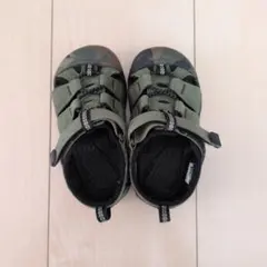 KEEN サンダル キッズ カーキのサムネイル