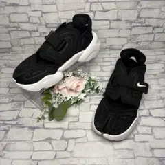 廃盤 美品 ナイキ NIKE 【24】 アクアリフト 足袋 スニーカーサンダル